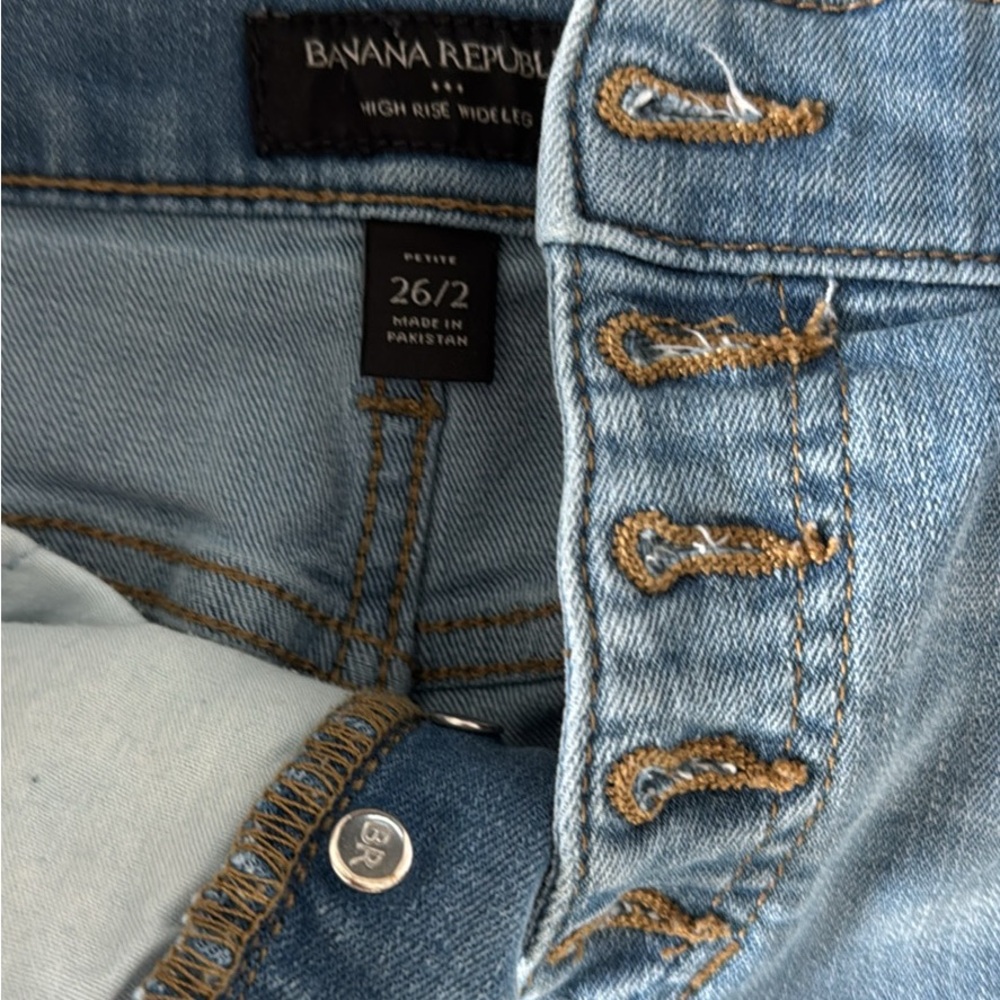 Banana Republic Women's Light Blue High Rise Jeans